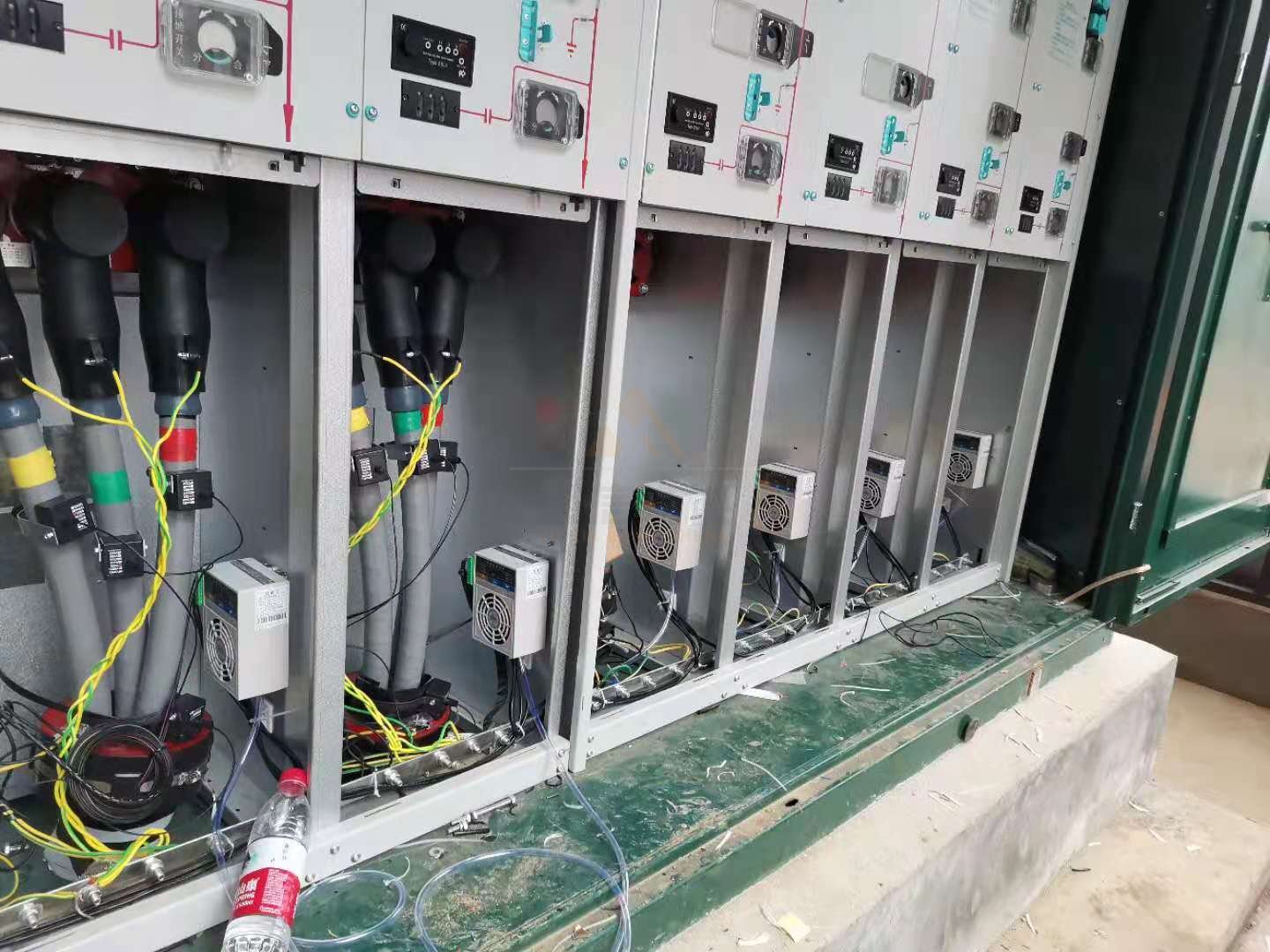 <a href='http://weishibao.com.cn' target='_blank'><u>智能除濕裝置</u></a>安裝